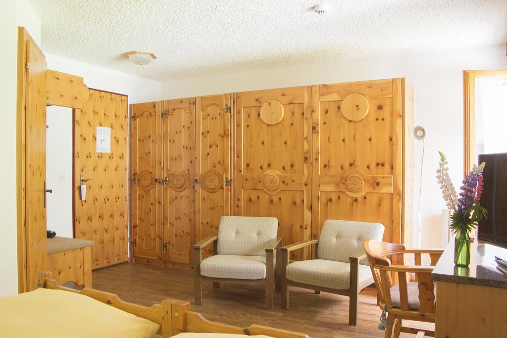 בטמראלפ Hotel Waldhaus חדר תמונה
