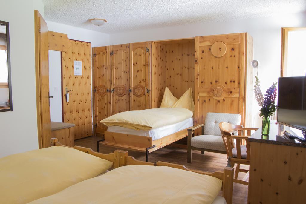 בטמראלפ Hotel Waldhaus חדר תמונה